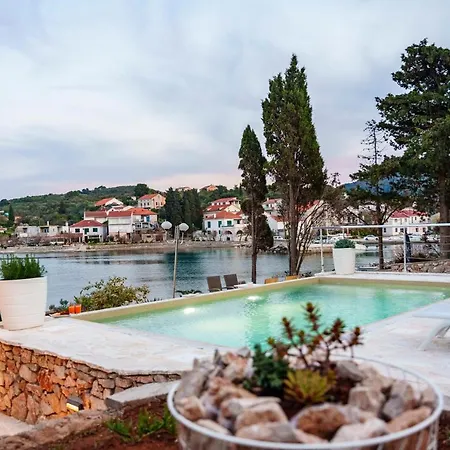 With Swimming Pool - Dugi Otok, ヴィラ *