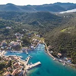 With Swimming Pool - Dugi Otok, * Zman