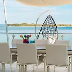 With Swimming Pool - Dugi Otok,