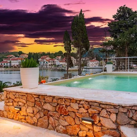 With Swimming Pool - Dugi Otok, Zman