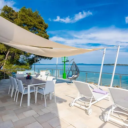 Villa With Swimming Pool - Dugi Otok, Zman