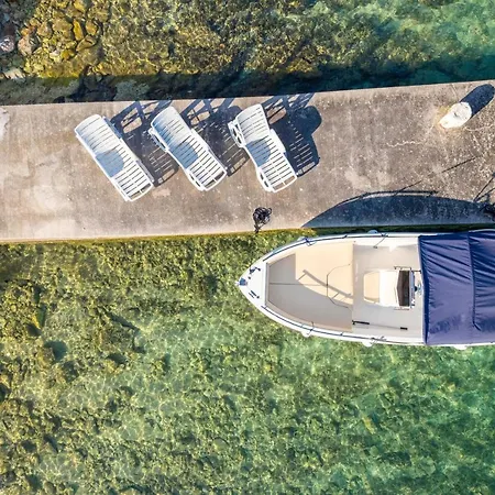 With Swimming Pool - Dugi Otok, Вилла *