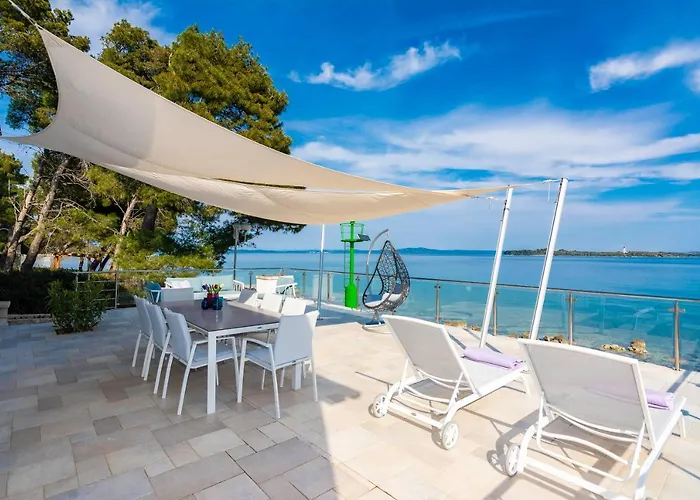 Villa With Swimming Pool - Dugi Otok, Žman